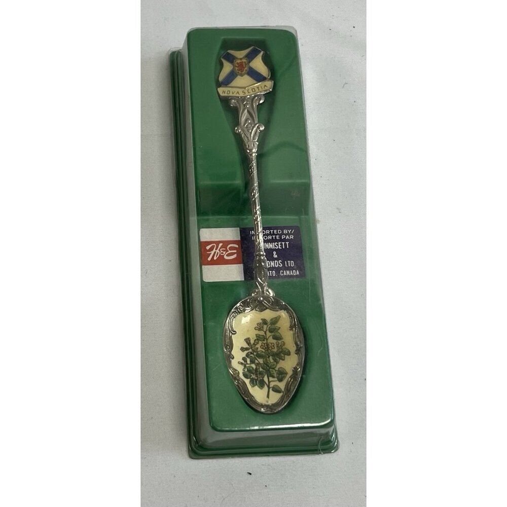 Vintage Nova Scotia Hunniset & Edmonds Souvenir Spoon 🤍